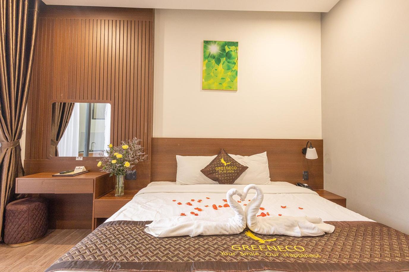 Greeneco Da Lat Hotel - Khach San Green Eco Dalat Exteriör bild